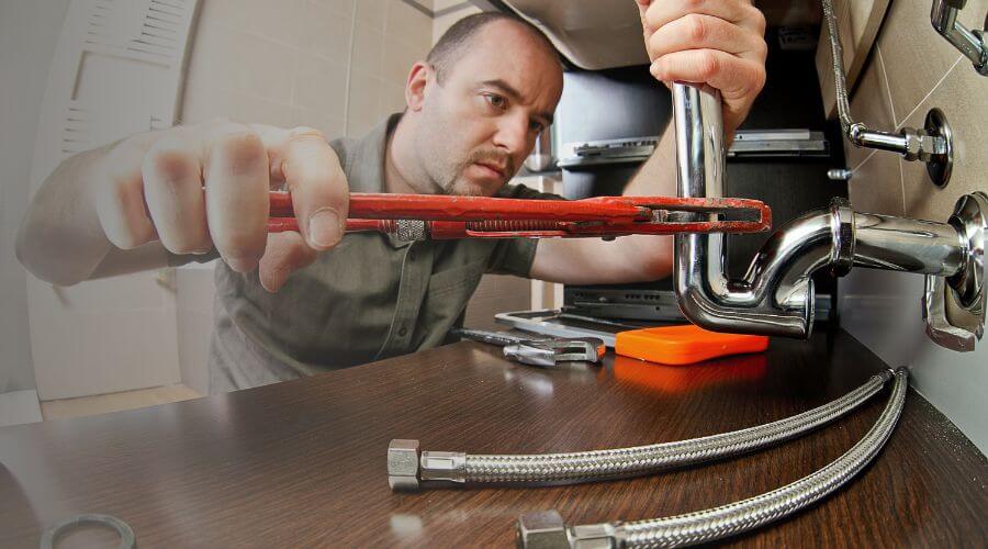 Expert burst pipe repair services in Peebles, OH